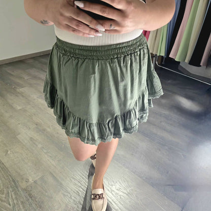 Jupe-short Volantée en Coton Premium – KAKI