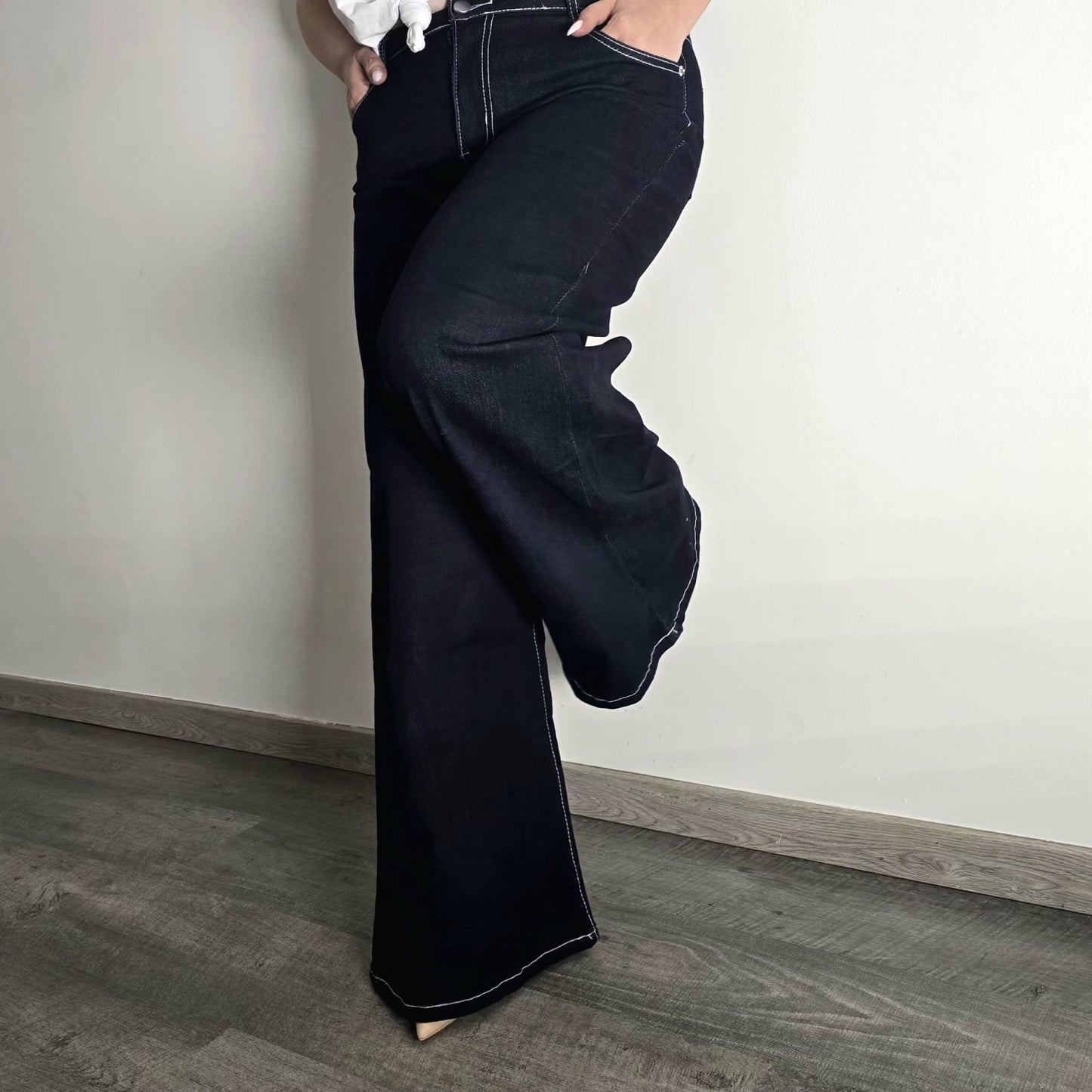 Jean "Le Grand Bleu" – Indigo Profond & Coupe Palazzo