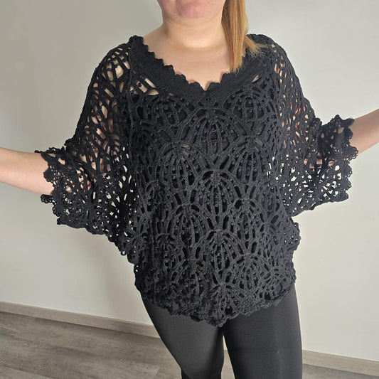 Blouse Guipure Noire – Avec Débardeur à Fines Bretelles