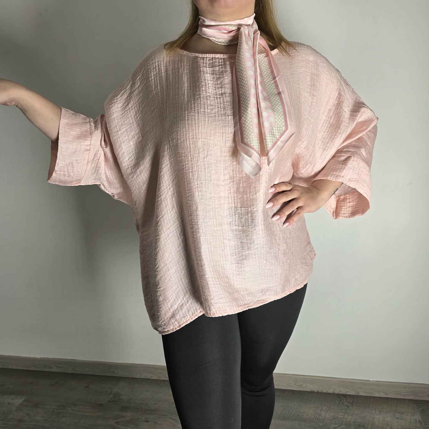 Blouse Ample Rose Poudré Elégante