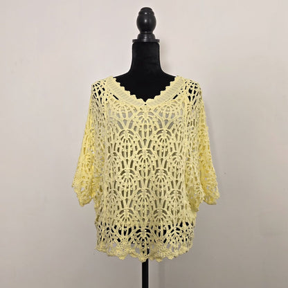 Blouse Guipure Jaune – Avec Débardeur à Fines Bretelles