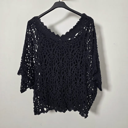 Blouse Guipure Noire – Avec Débardeur à Fines Bretelles
