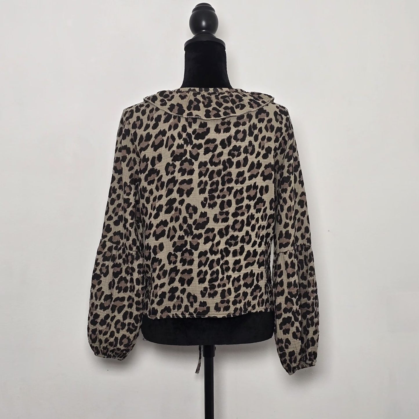 The Iconic Leopard - Blouse Premium à Lacets