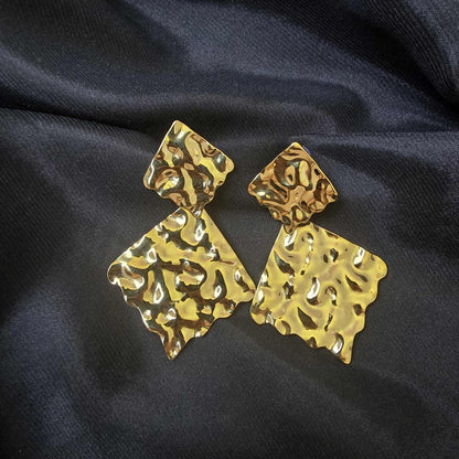 Boucles d'Oreilles Double Plaques Losanges Froissées