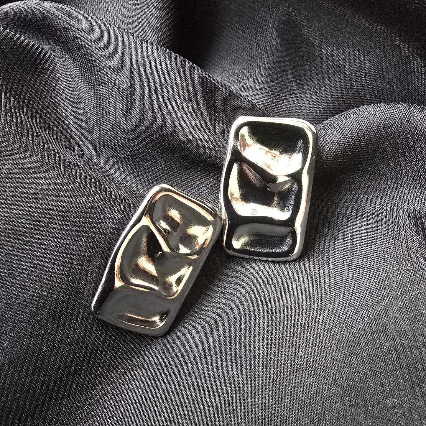 Boucles d'oreilles rectangle puce d'oreilles - Argenté