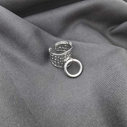 Bague Ajustable Martelée Avec Anneau Décoratif à L’avant