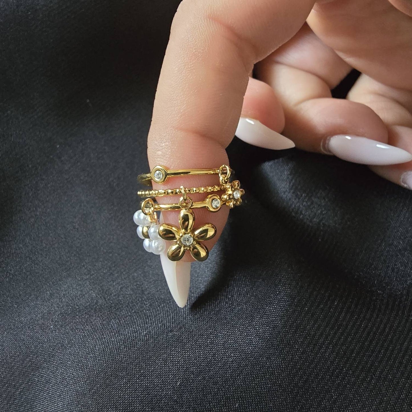 Bague Ajustable Multi-Rangs à Fleurs Pendantes - Doré