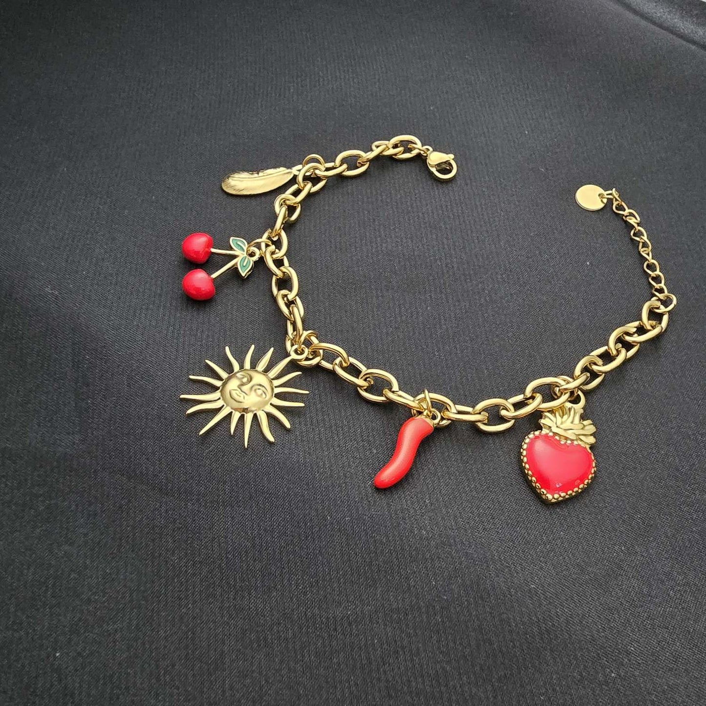 Bracelet Doré Breloques Soleil Fleur Piment Cœur Feuille