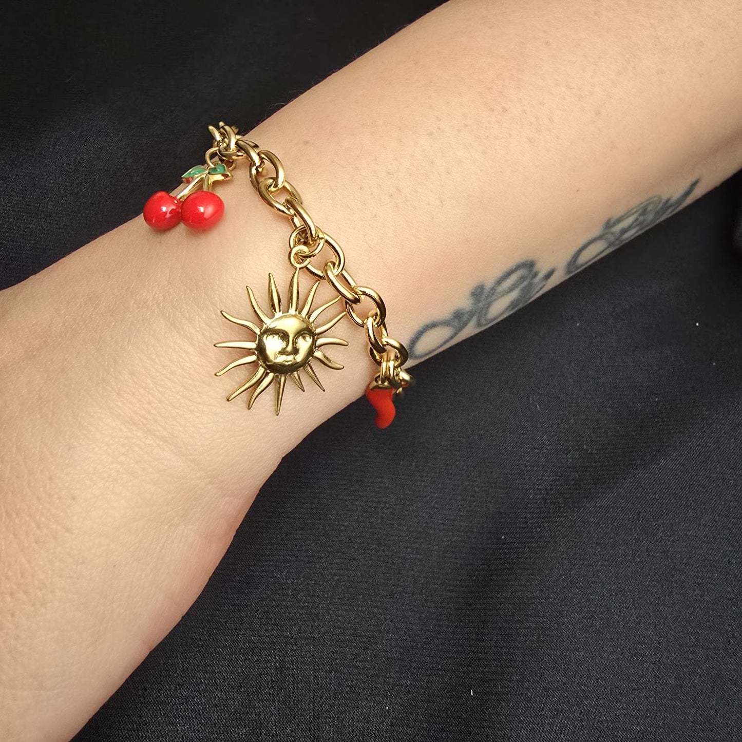 Bracelet Doré Breloques Soleil Fleur Piment Cœur Feuille