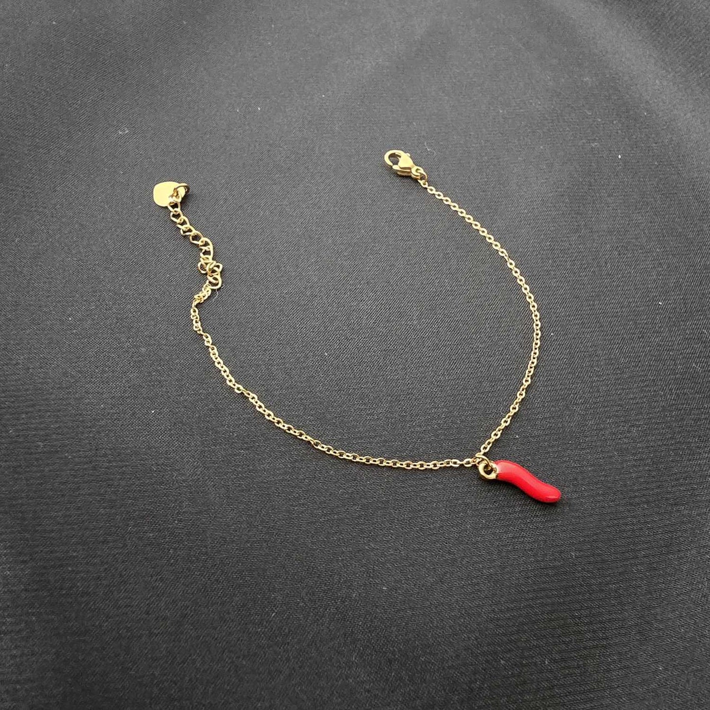 Bracelet Chaine Dorée Pendentif Piment